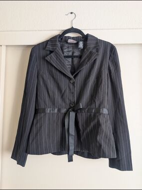 Norton McNaughton Black Pinstriped Belted Blazer